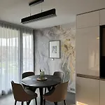 Victory Port Apartment *